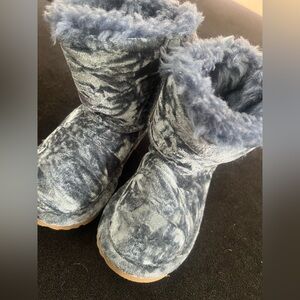 Kids-girl’s Ugg velvet bow boots-7